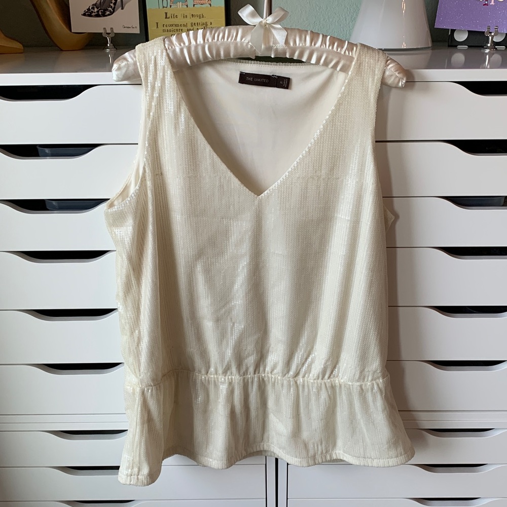 Sleeveless sequin V-neck blouse